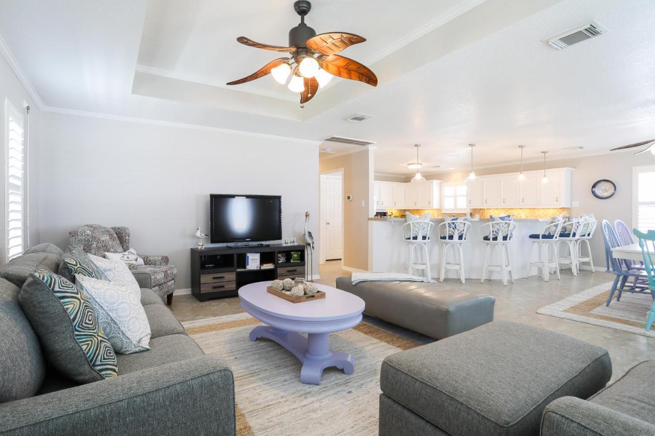 Bayside Bliss Villa Crystal Beach Eksteriør billede